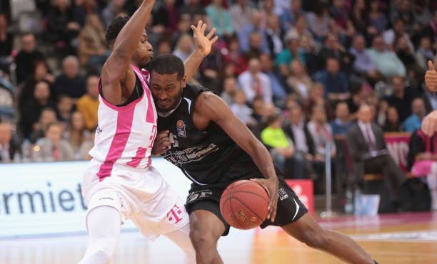 了关键的串 了关键的串