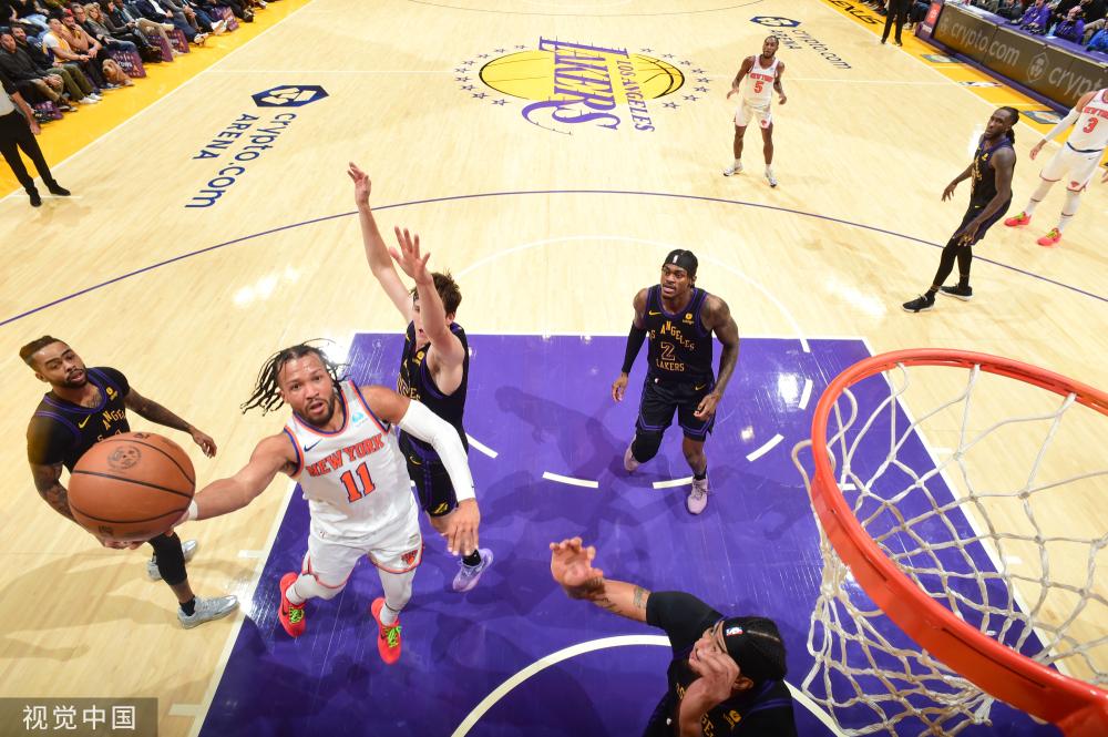 是他在进攻 是他在进攻