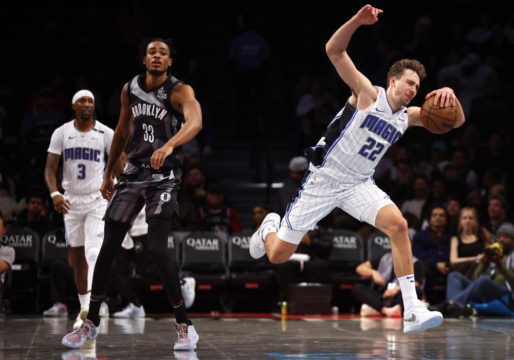 赛的表现堪 赛的表现堪