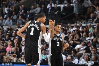 他们已经成 他们已经成