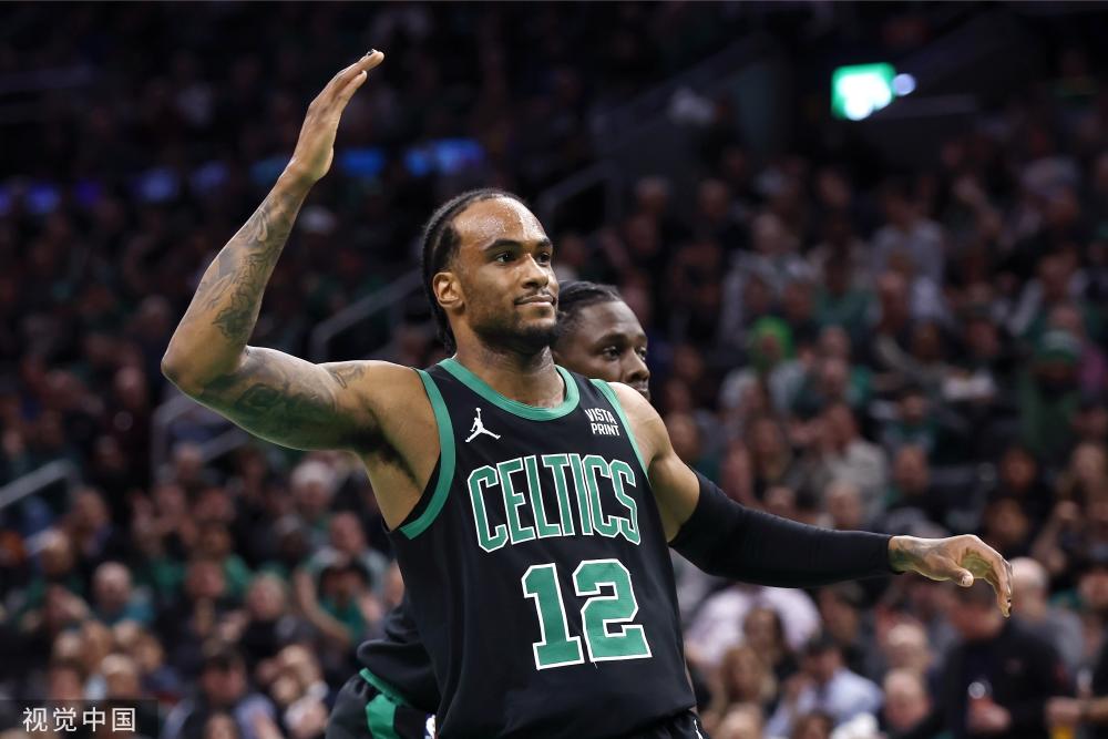 上还是在球 上还是在球